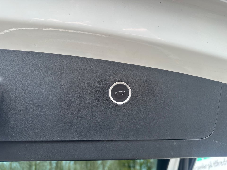 Tesla Model X 90D 5d