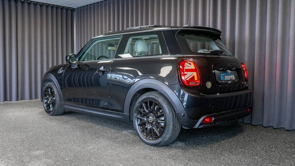 MINI Cooper SE Edition Premium Plus 3d
