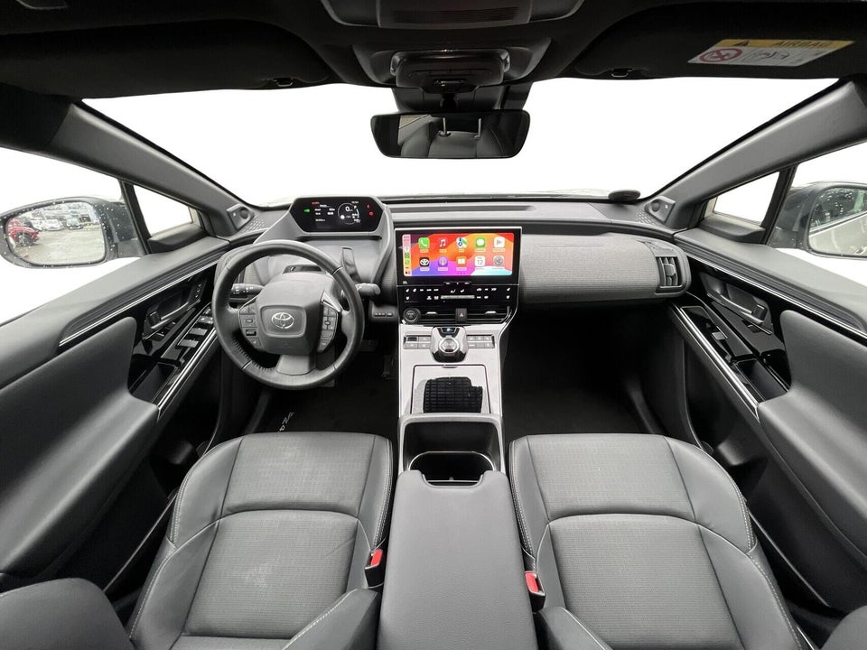 Toyota bZ4X Executive 5d