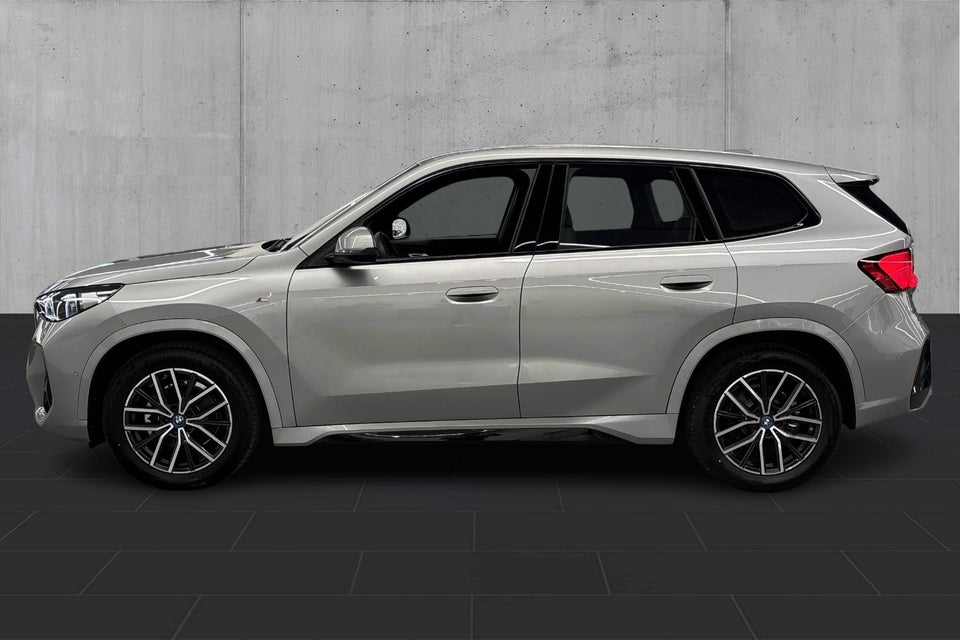 BMW iX1 eDrive20 M-Sport 5d