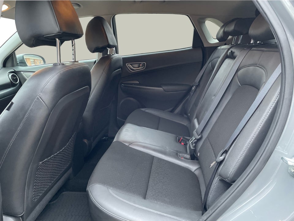 Hyundai Kona 64 EV Advanced Premium 5d