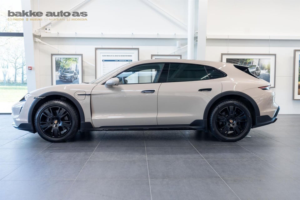 Porsche Taycan 4S Performance+ Cross Turismo 5d