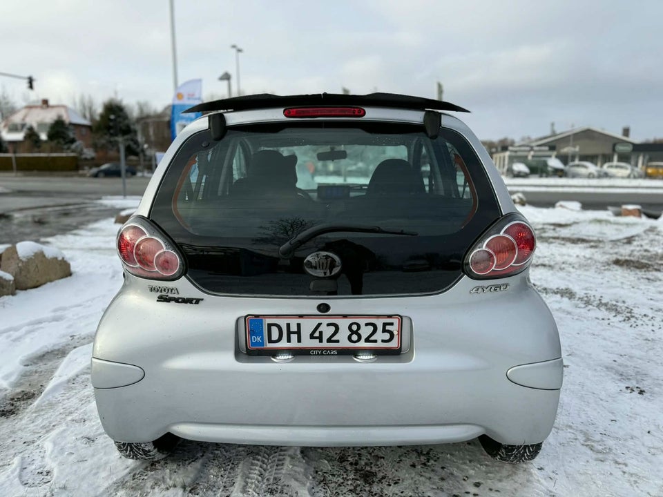 Toyota Aygo 1,0 Plus Sport 5d