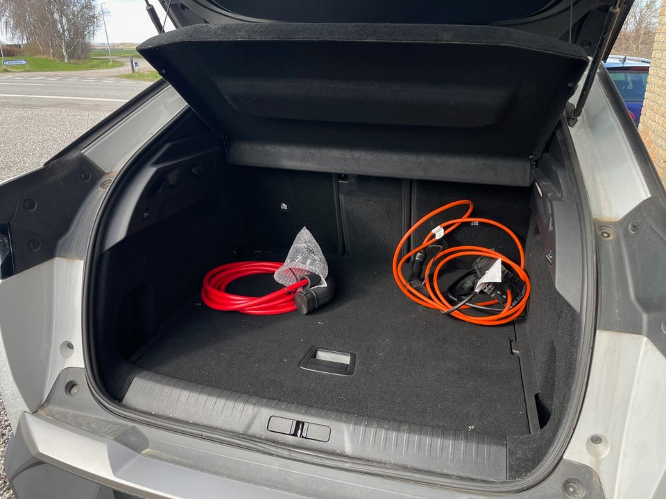 Peugeot e-3008 77 Allure 5d