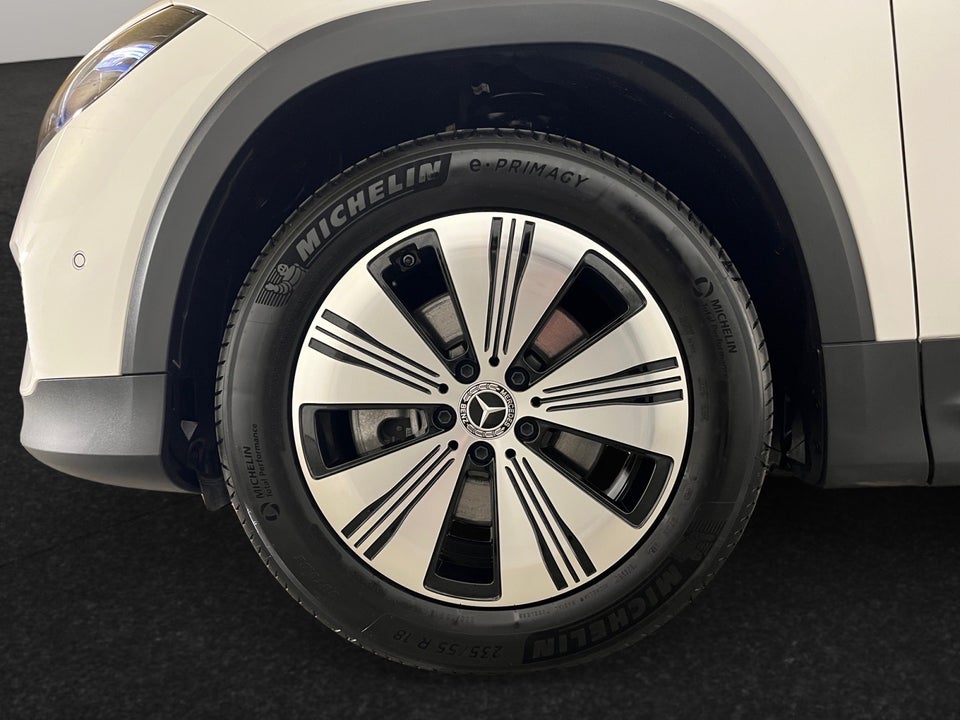 Mercedes EQB300 Progressive 4Matic 5d