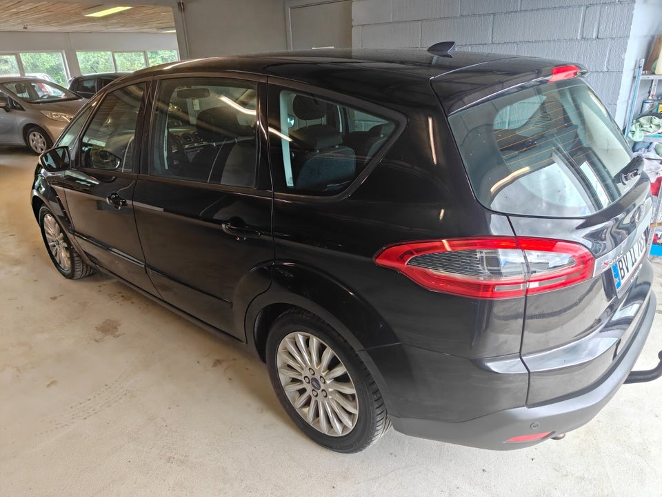 Ford S-MAX 2,0 TDCi 140 Collection 7prs 5d