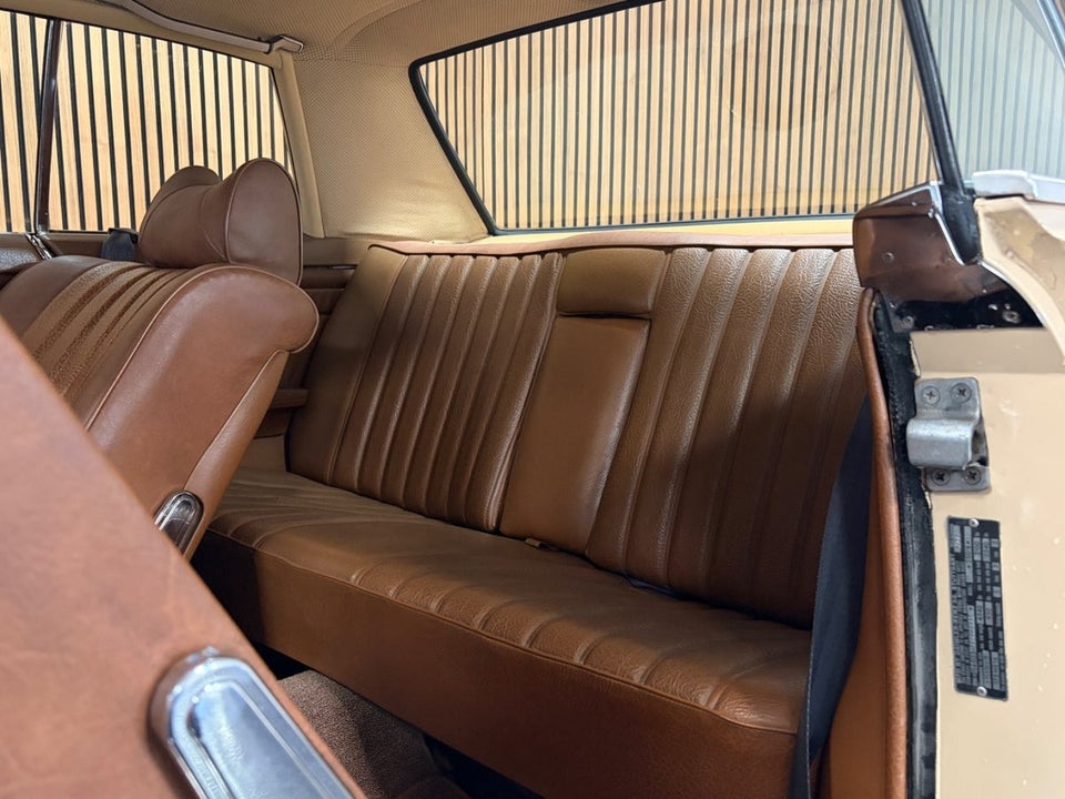 Mercedes 250 CE 2,5 Coupé aut. 2d