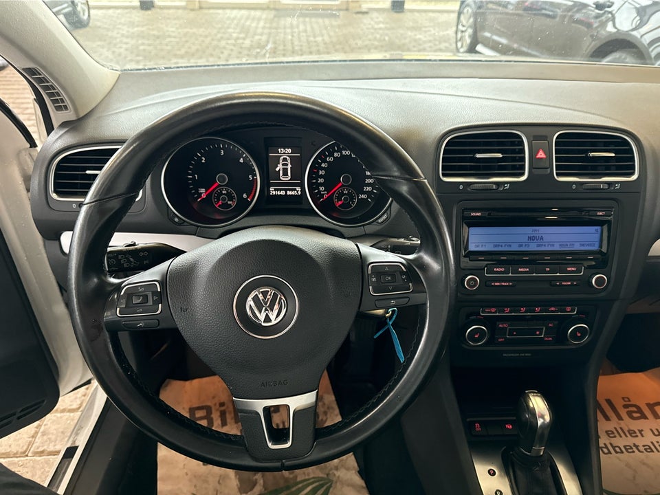 VW Golf VI 2,0 TDi 140 Comfortline DSG 5d