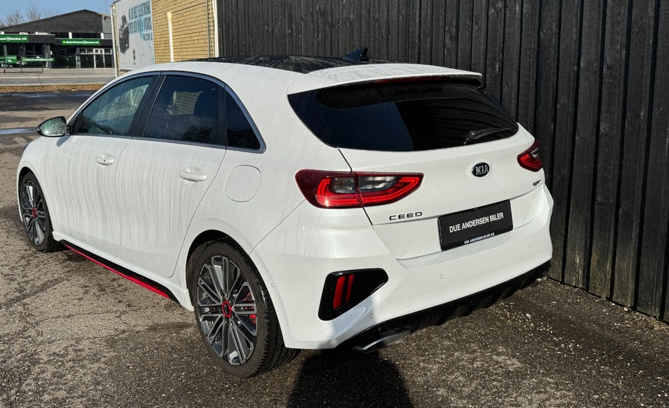 Kia Ceed 1,6 T-GDi GT DCT 5d