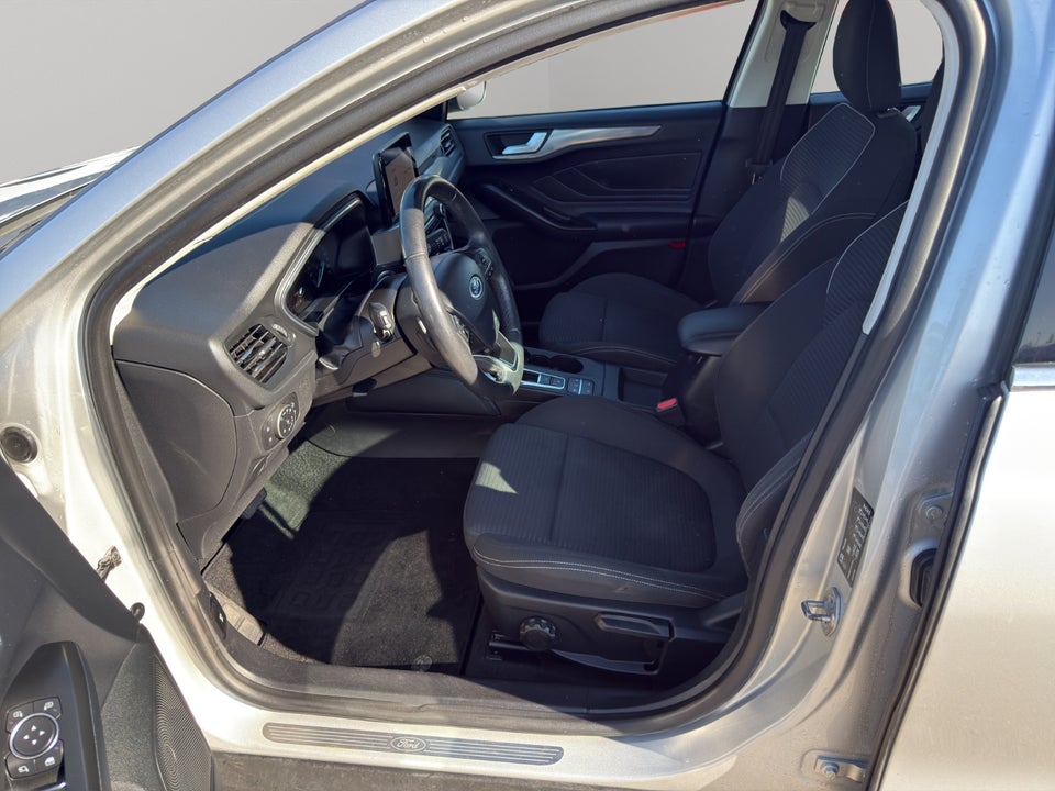 Ford Focus 1,0 EcoBoost Titanium aut. 5d