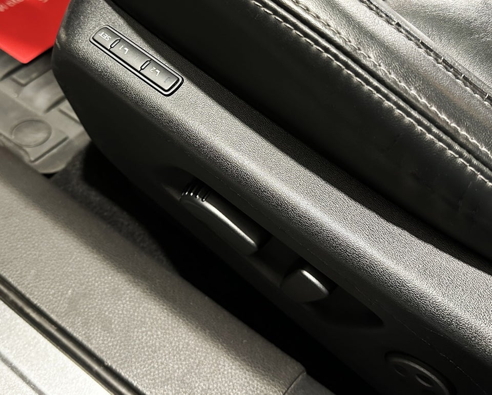 Nissan Qashqai 1,3 Dig-T 140 Tekna+ 5d