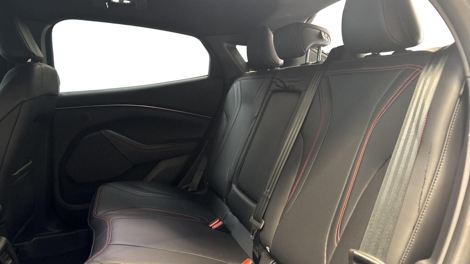Ford Mustang Mach-E 88 Premium Extended Range 5d