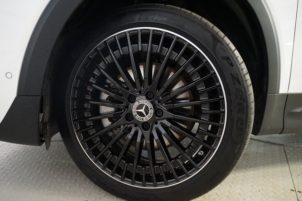 Mercedes EQB250+ AMG Line 5d