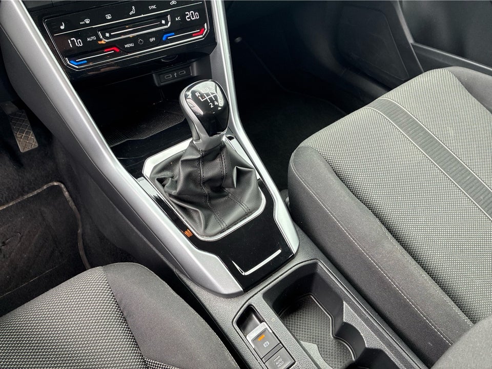 VW T-Roc 1,0 TSi 110 Life 5d