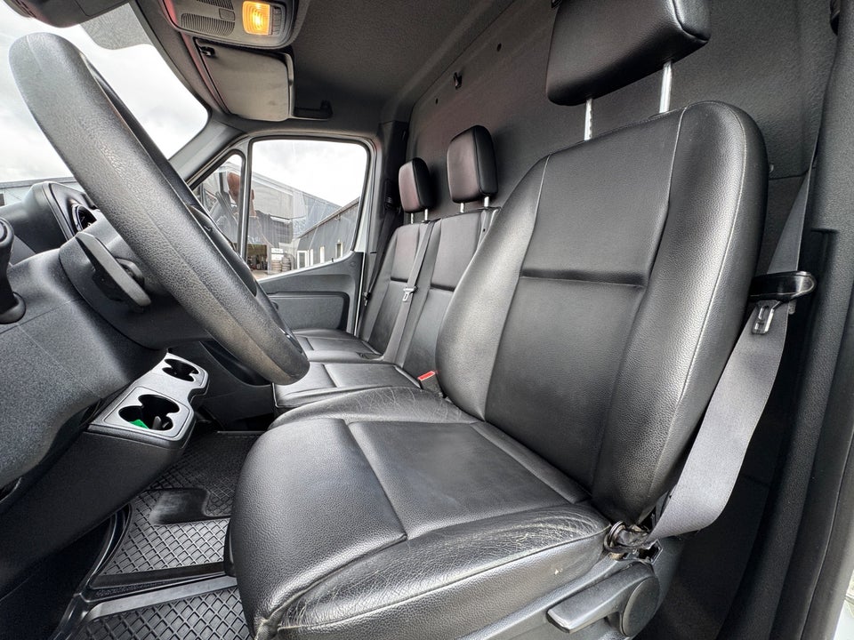Mercedes Sprinter 316 2,2 CDi A2 Kassevogn aut. RWD