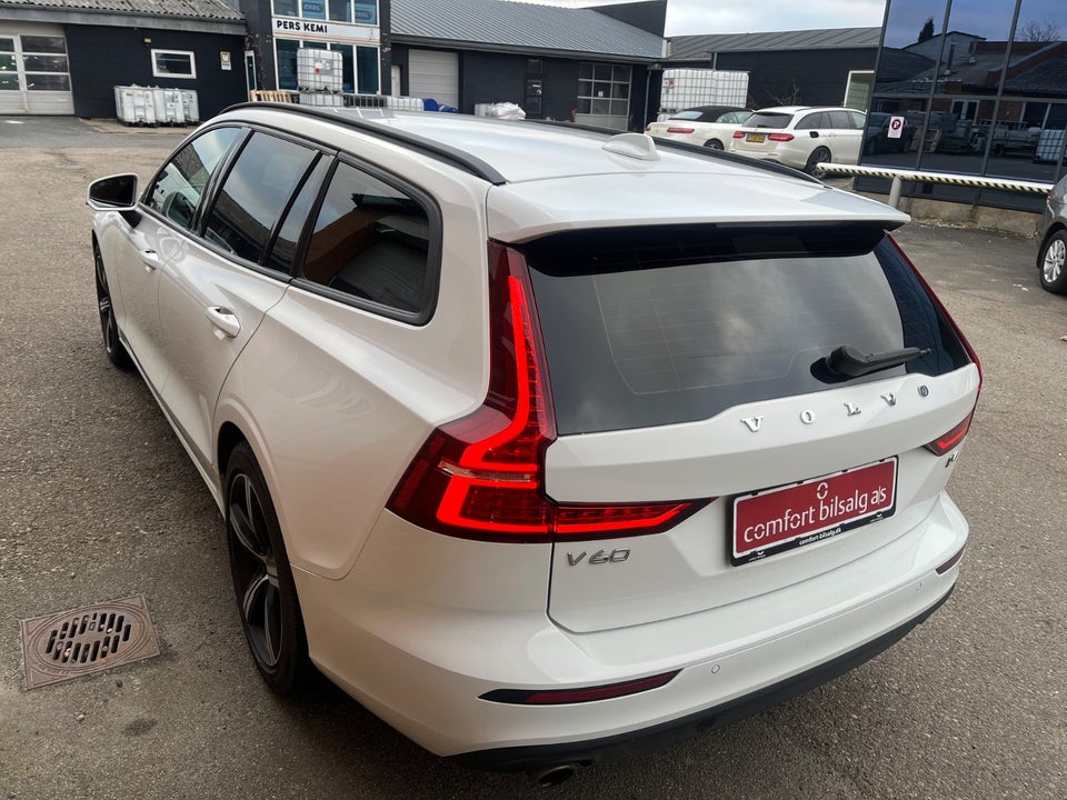 Volvo V60 2,0 D4 190 Momentum aut. 5d