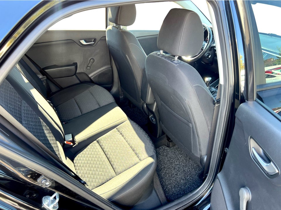 Kia Rio 1,0 T-GDi Attraction 5d