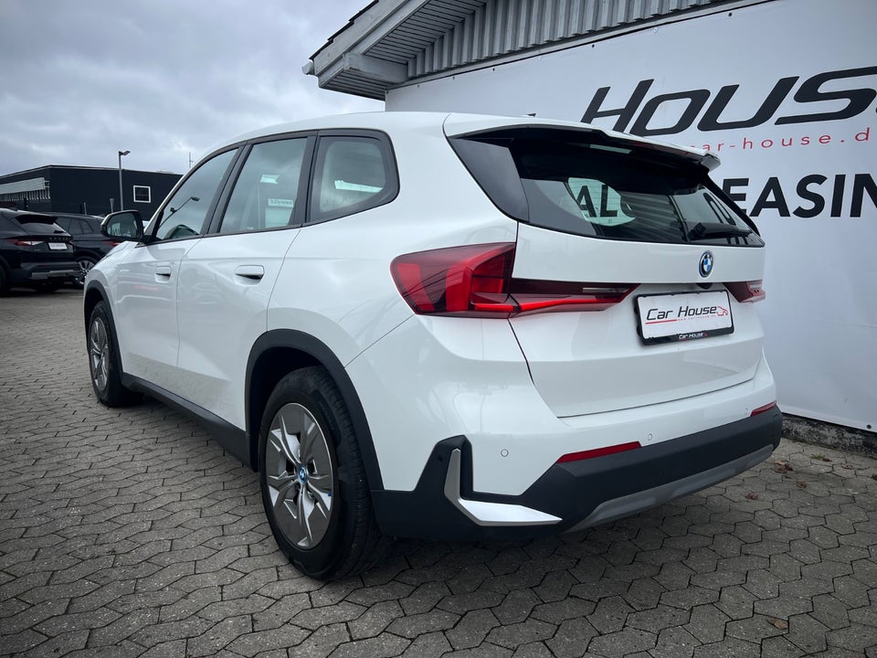 BMW iX1 xDrive30 X-Line 5d