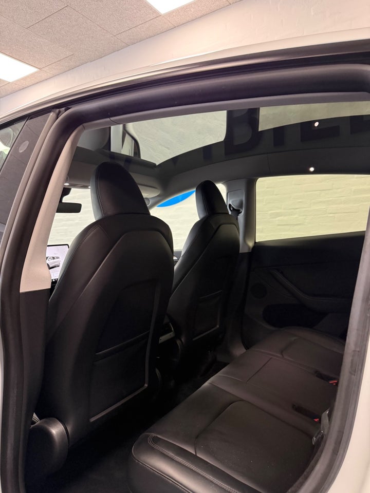 Tesla Model Y Performance AWD 5d