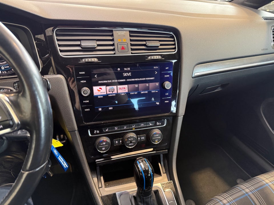 VW Golf VII 1,4 GTE DSG 5d