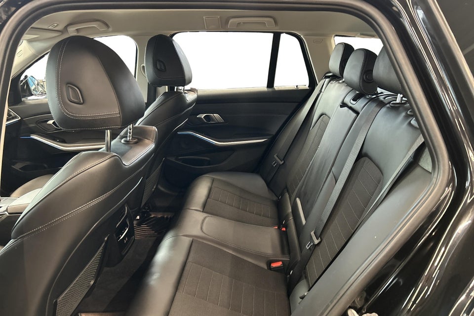 BMW 330e 2,0 Touring Sport Line aut. 5d