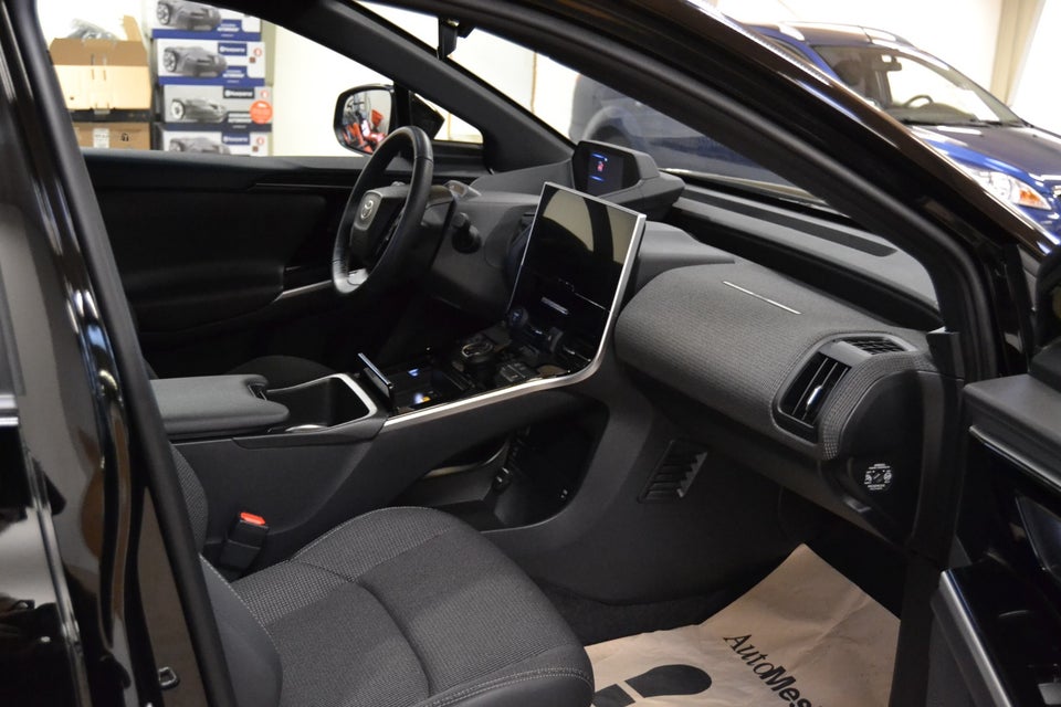 Toyota bZ4X Active 5d