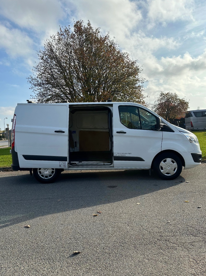 Ford Transit Custom 270S 2,2 TDCi 125 Trend Van 5d