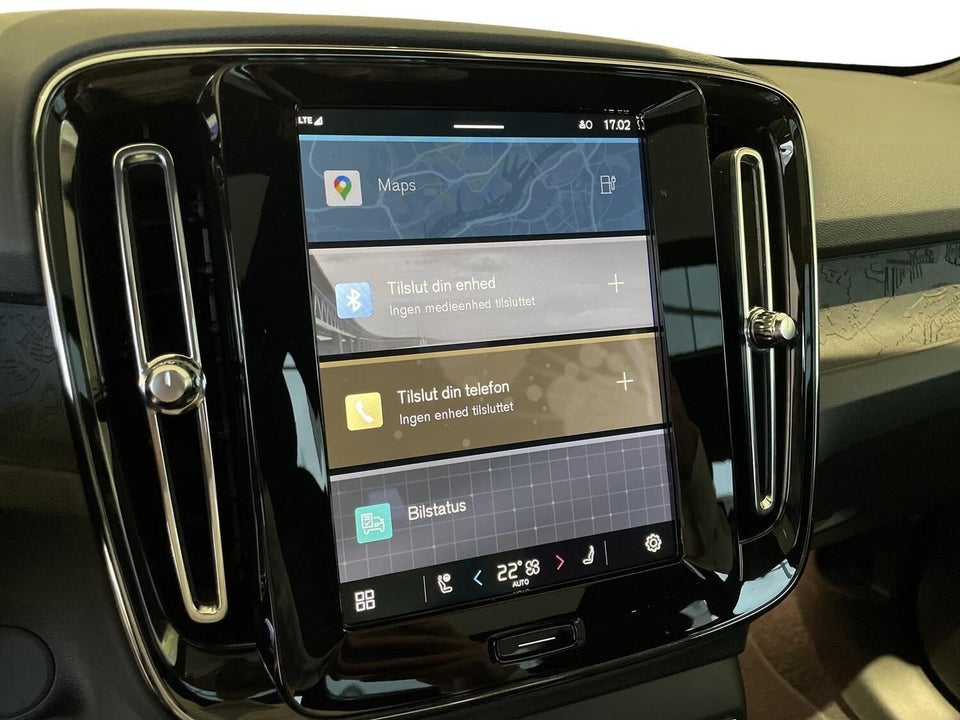 Volvo EX40 Extended Range Black Edition 5d