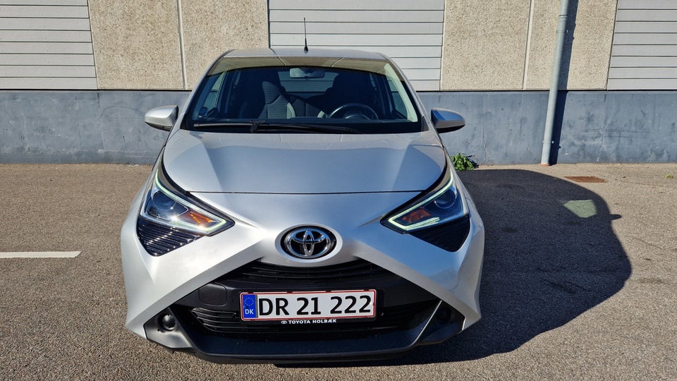 Toyota Aygo 1,0 VVT-i x-pression 5d