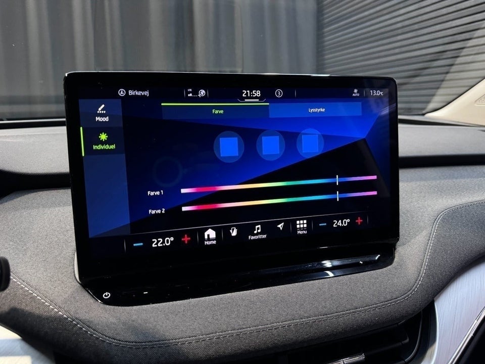 Skoda Enyaq 80 iV Loft 5d