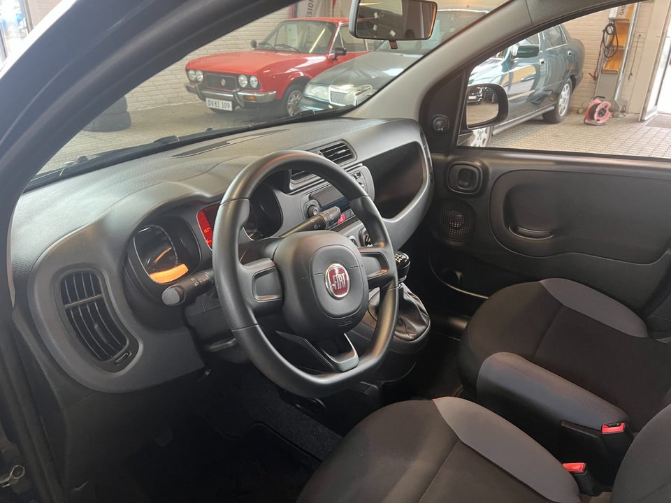 Fiat Panda 1,0 Anniversario 5d