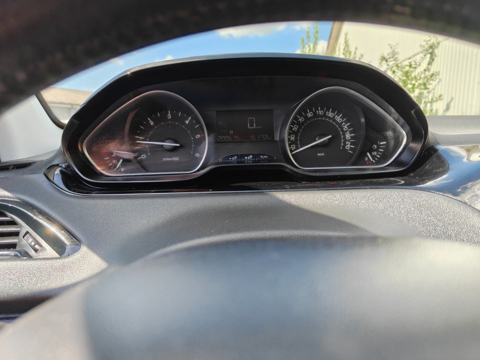 Peugeot 208 1,6 BlueHDi 100 Active+ 5d