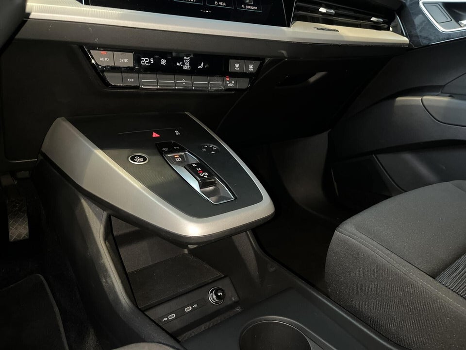 Audi Q4 e-tron 35  5d
