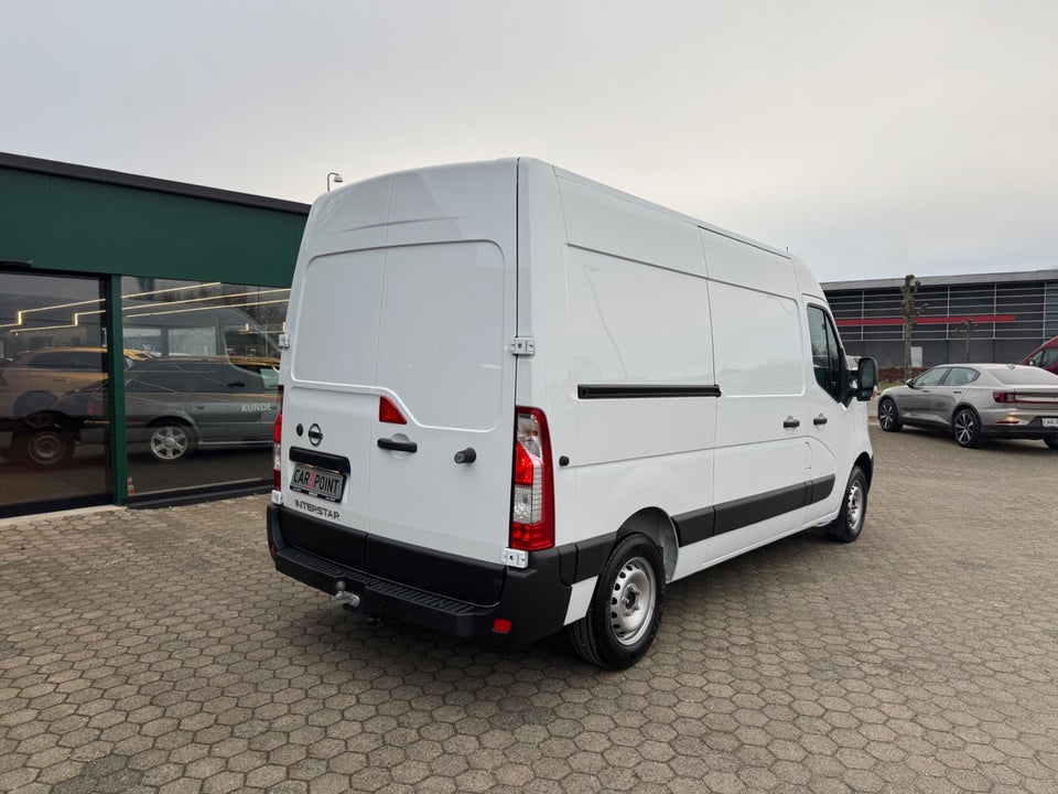 Nissan Interstar 2,0 dCi 150 L2H2 N-Connecta Van