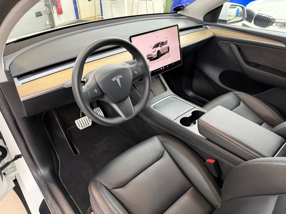 Tesla Model Y Performance AWD 5d