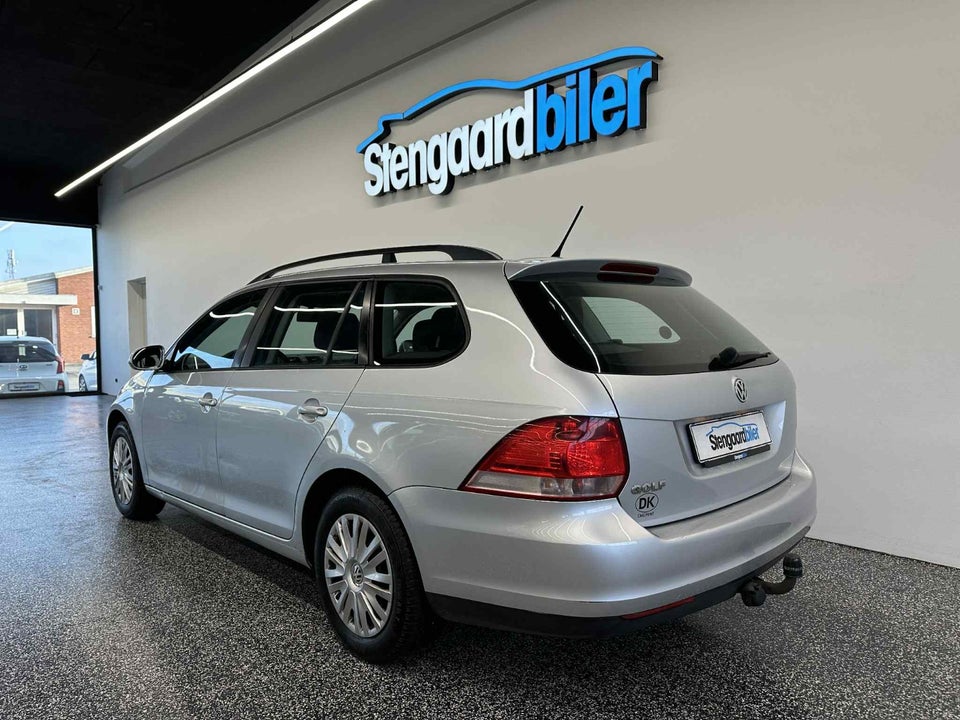 VW Golf V 1,6 Trendline Variant 5d