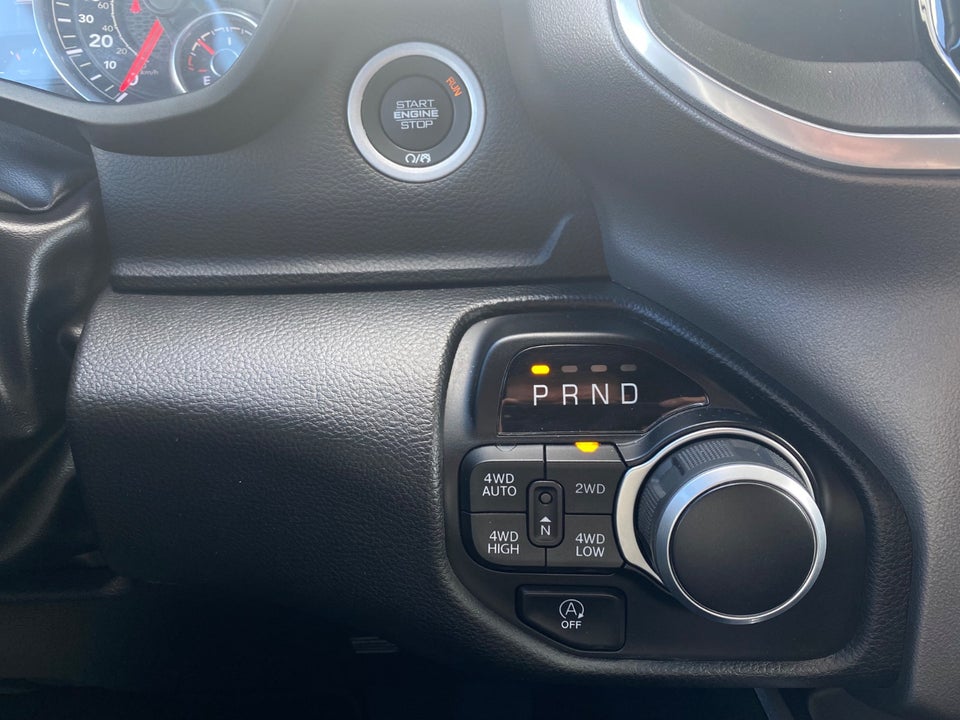 Dodge RAM 1500 5,7 V8 Hemi Laramie Sport aut. 4d