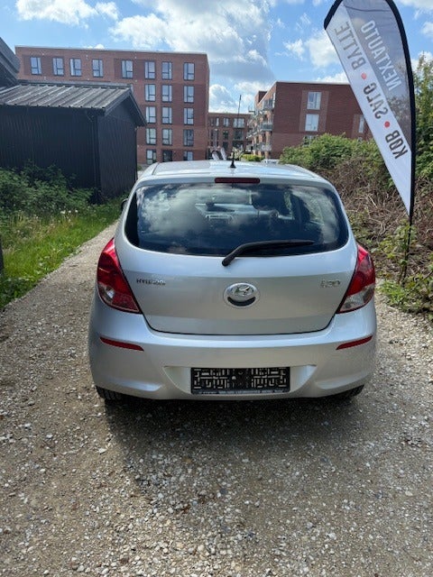 Hyundai i20 1,25 Classic 5d