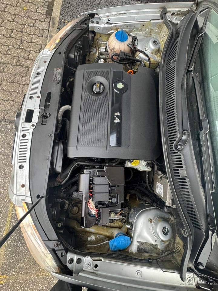 VW Polo 1,4 Trendline 75 5d