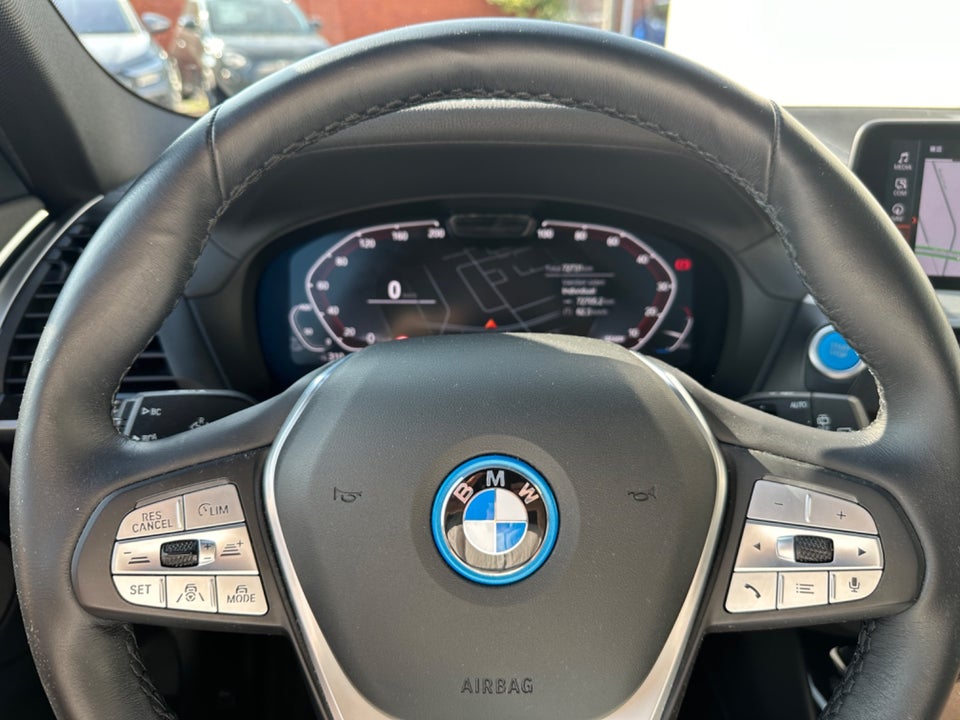 BMW iX3 Charged Plus 5d