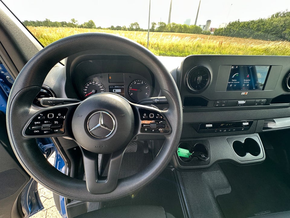Mercedes Sprinter 317 2,0 CDi A4 Kassevogn aut. RWD