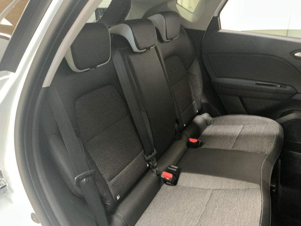 Renault Captur 1,6 E-Tech Intens 5d