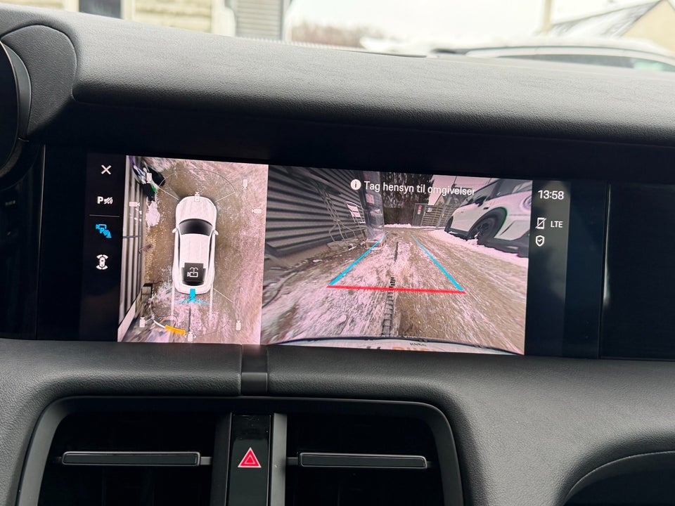 Porsche Taycan 4S Performance+ 4d