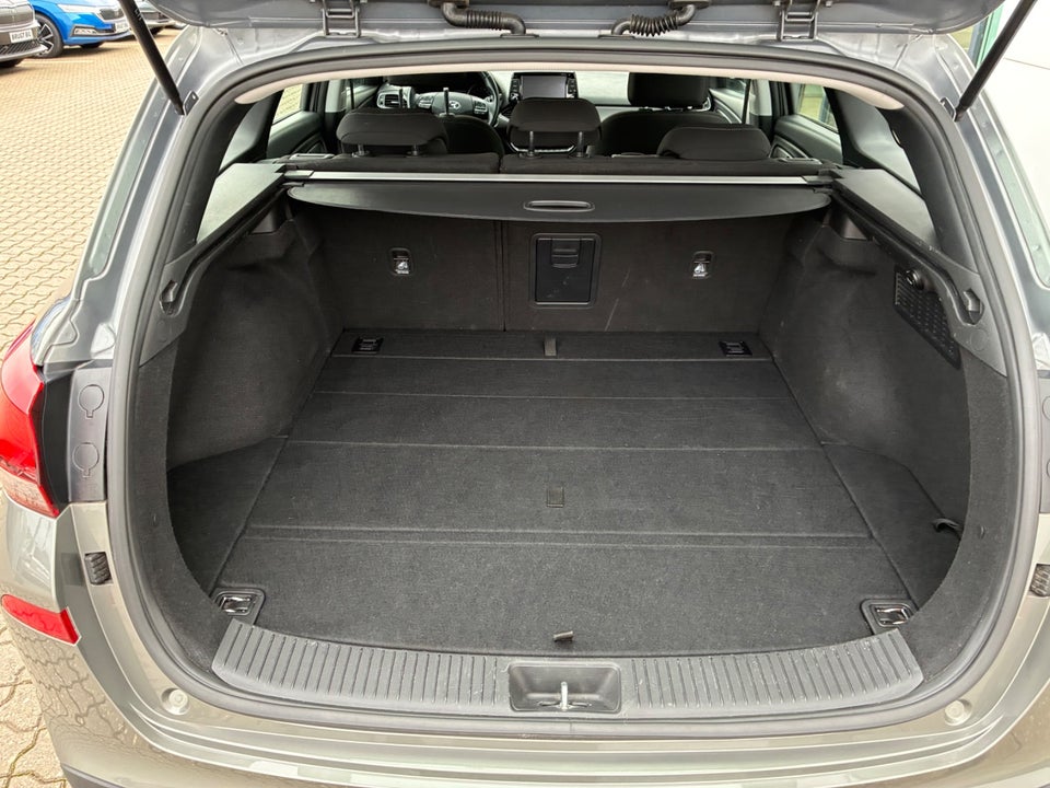 Hyundai i30 1,4 T-GDi Trend stc. DCT 5d