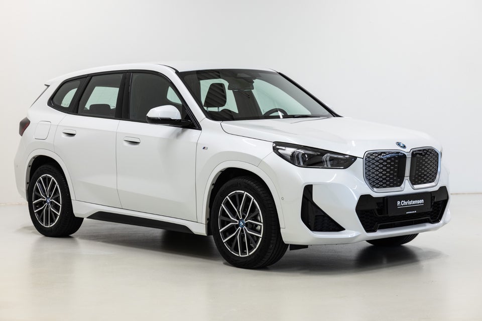 BMW iX1 eDrive20 M-Sport 5d