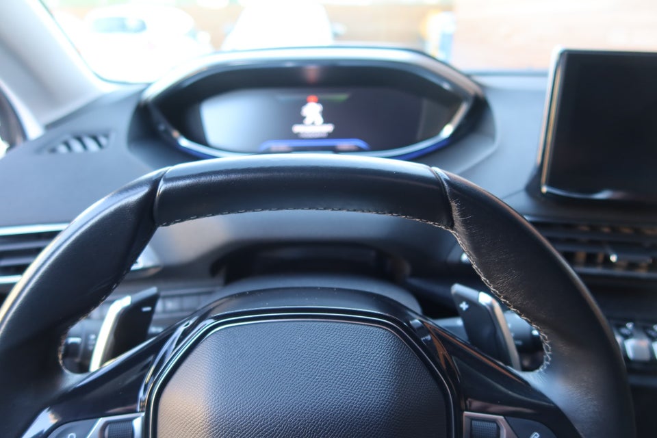 Peugeot 3008 1,6 Hybrid Allure Limited EAT8 5d