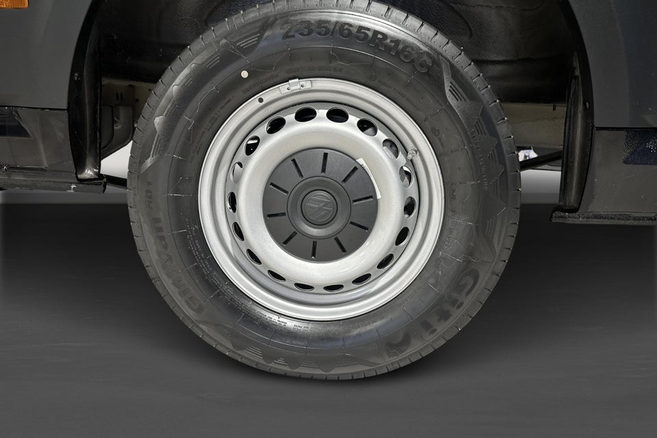 VW Crafter 35 2,0 TDi 140 Kassevogn L3H2