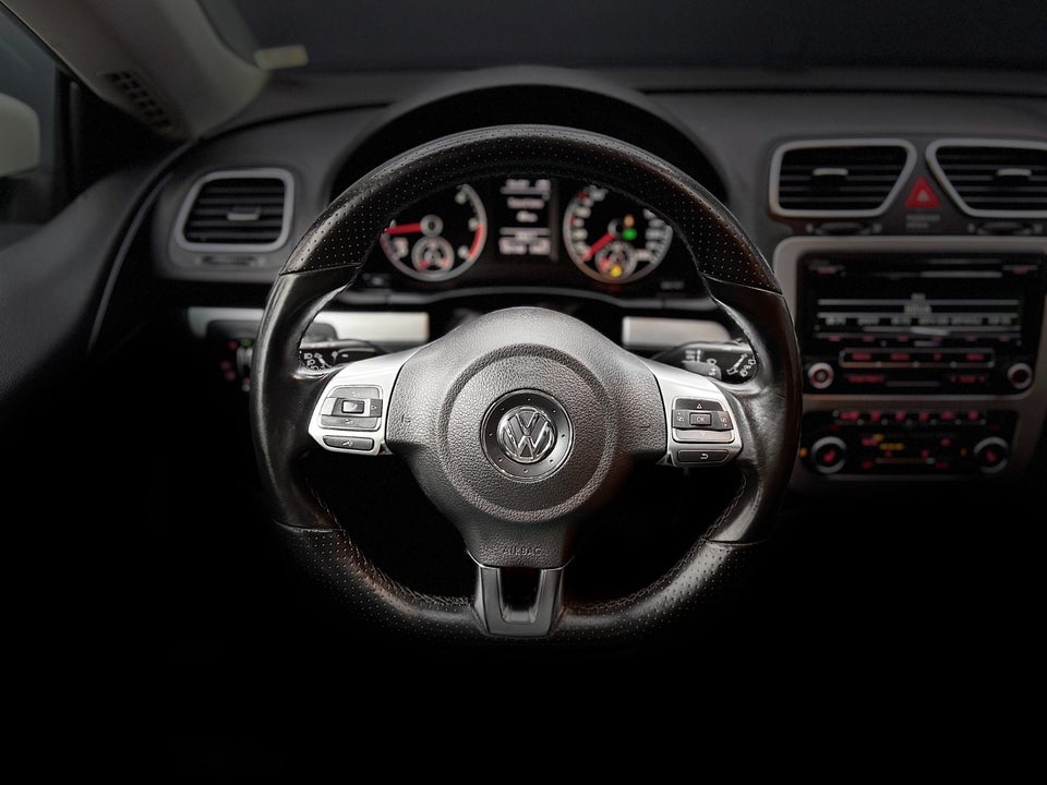 VW Scirocco 2,0 TDi 140 Sport DSG BMT Van 3d