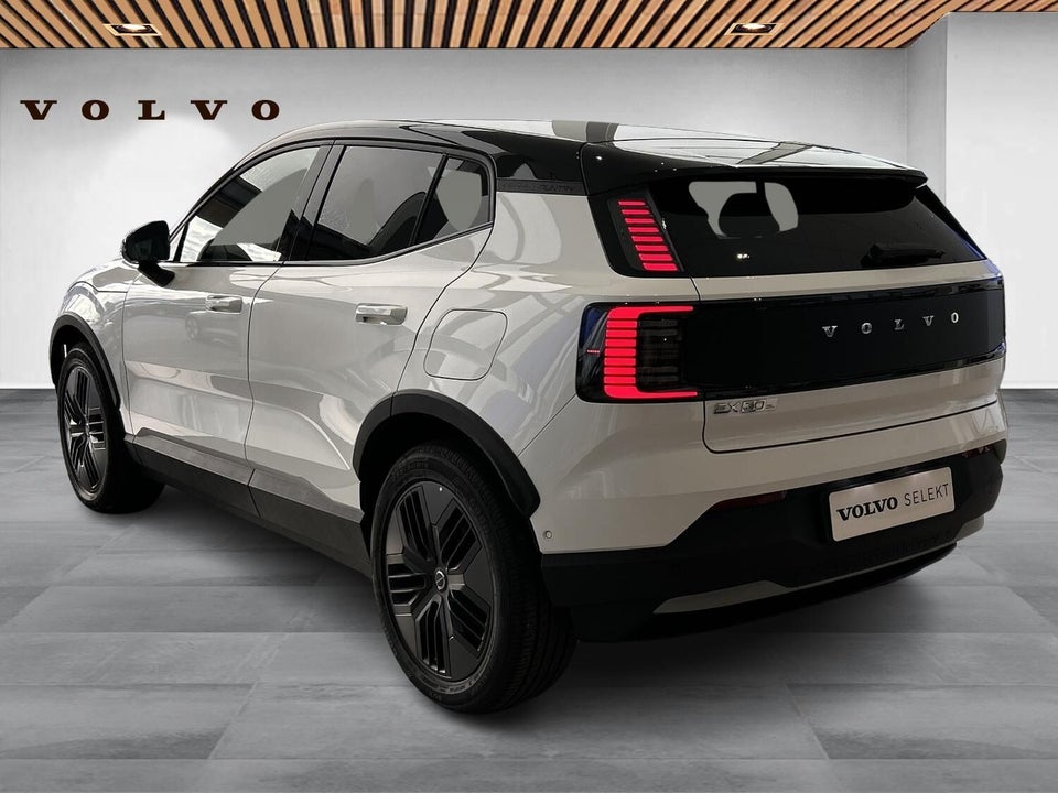 Volvo EX30 CC Twin Performance Ultra 5d