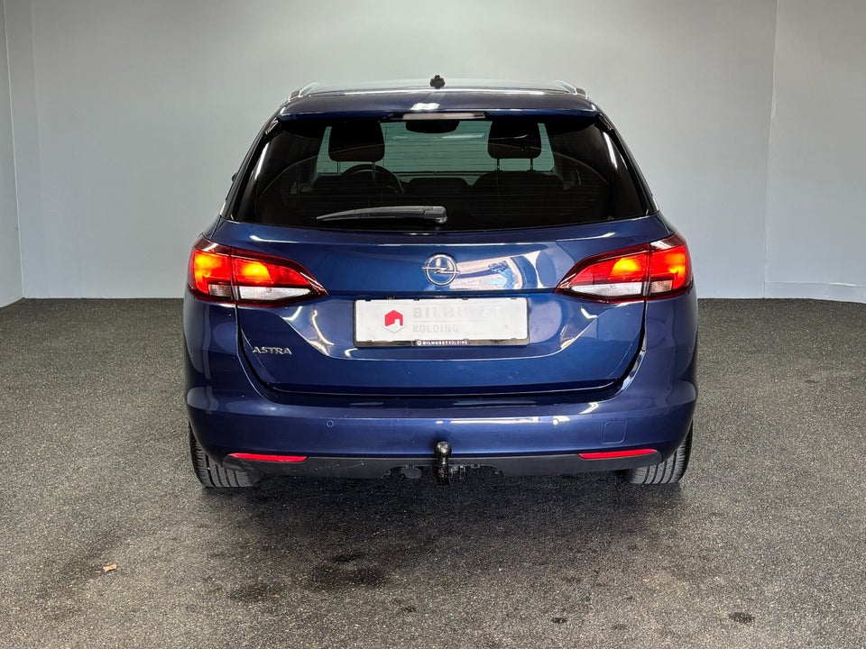 Opel Astra 1,2 T 110 Elegance Sports Tourer 5d